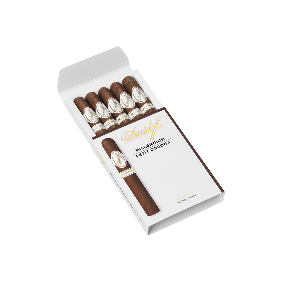Millennium Petit Corona