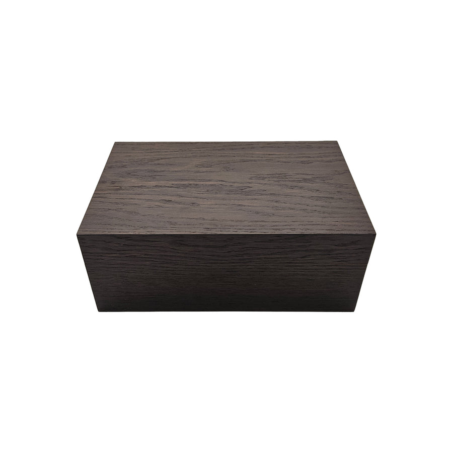 Humidor in Swamp Oak rounded corners