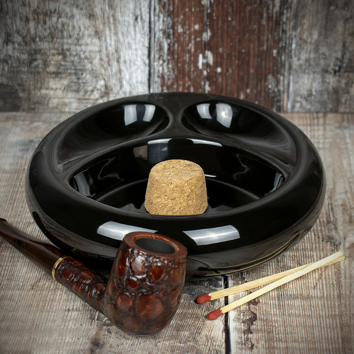 Smoking Pipe Ashtray ceramic black shiny 2 rest